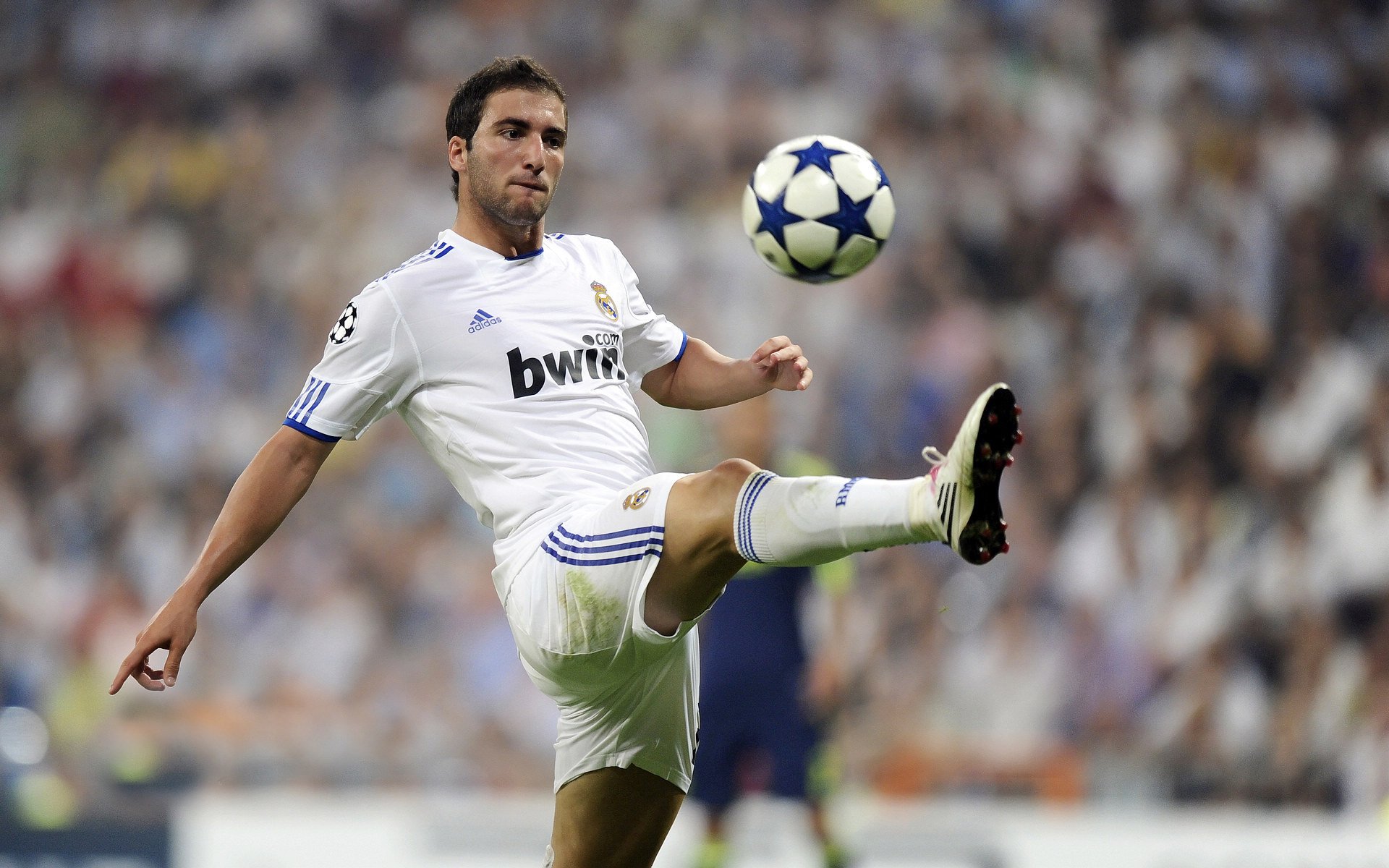 指挥若定：欧冠中最具智慧的战术大师盘点，欧冠史上最强单兵演出